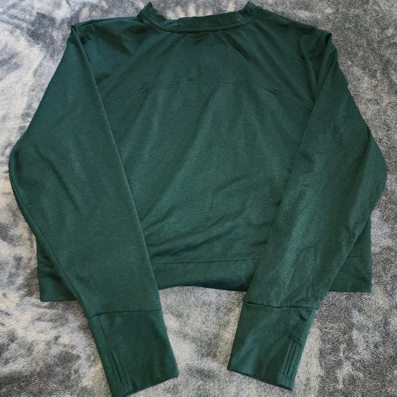 Mia Sport Crop Longsleeve Workout Shirt - Picture 1 of 4